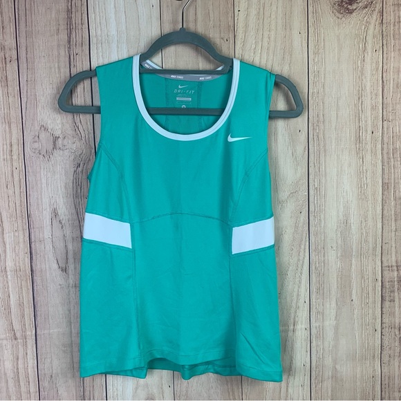 Nike‎ Green Dri-FIT Athletic Tank - Picture 1 of 5